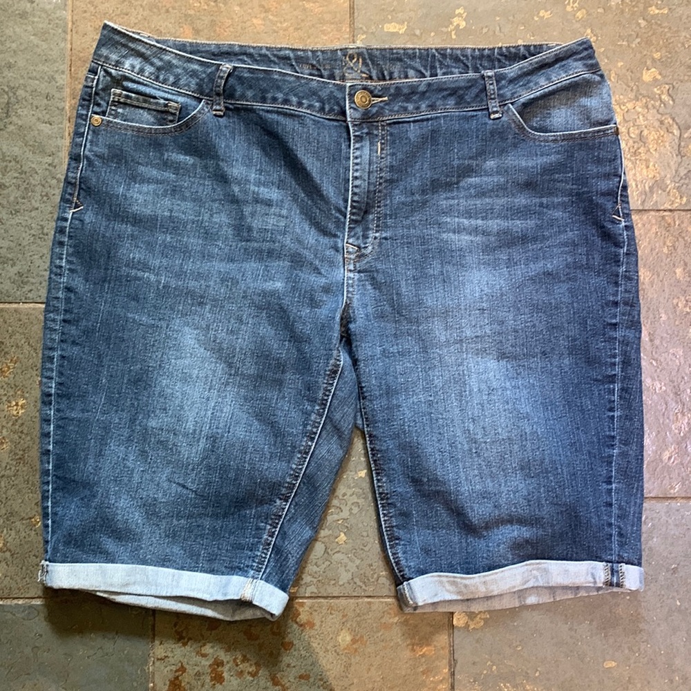Pennington’s Love & Legend Jean Shorts
